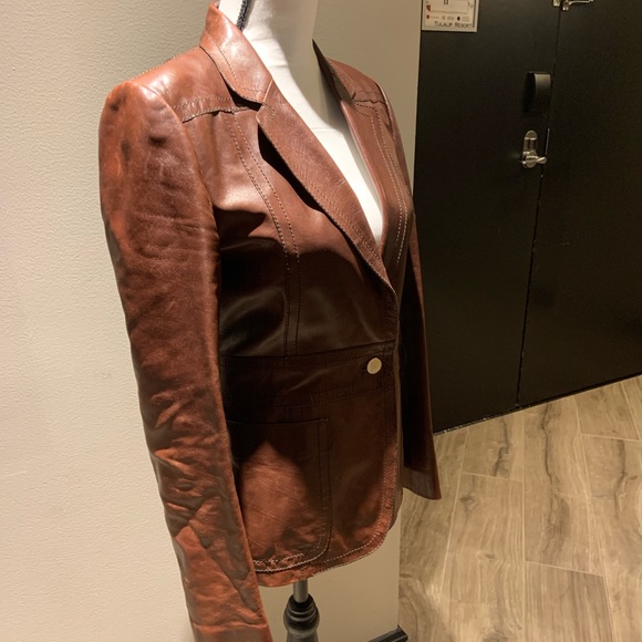 Gucci fitted brown leather blazer style jacket - Picture 2 of 7